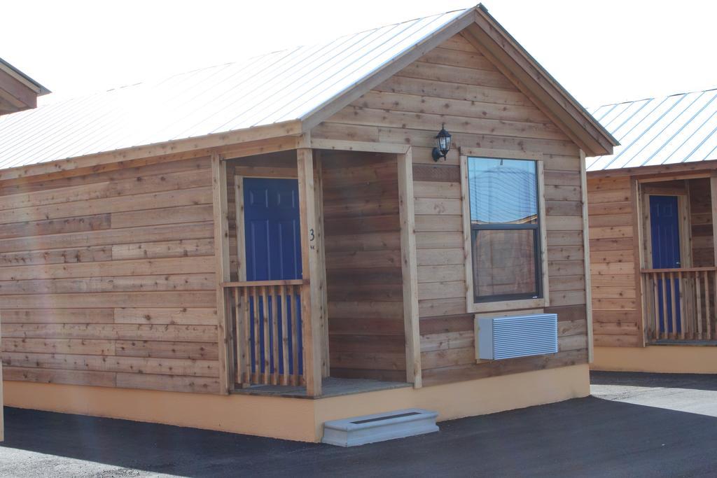 4K Lodges Poth Luaran gambar